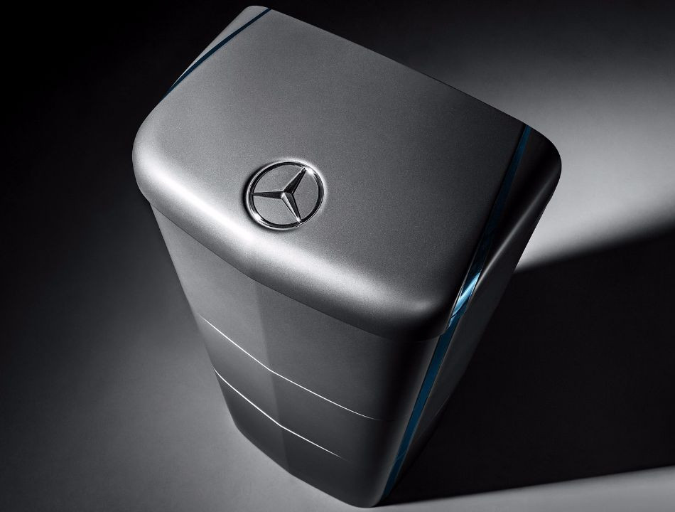 Mercedes-3