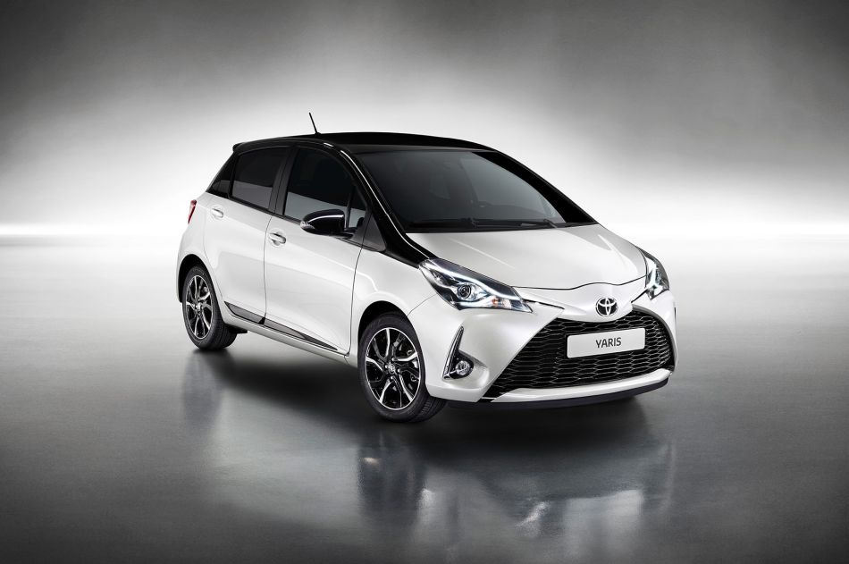 Yaris-6