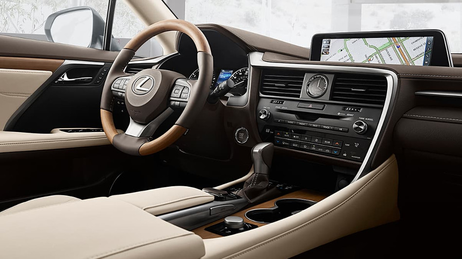 Lexus-5