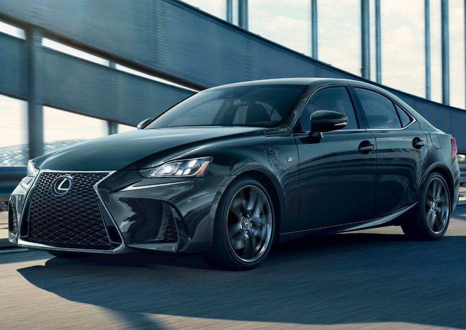 Nuevo Lexus IS 300 F Sport Black Line Motor y Racing