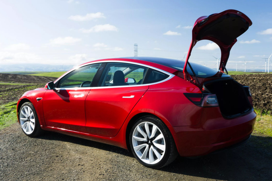Tesla-3