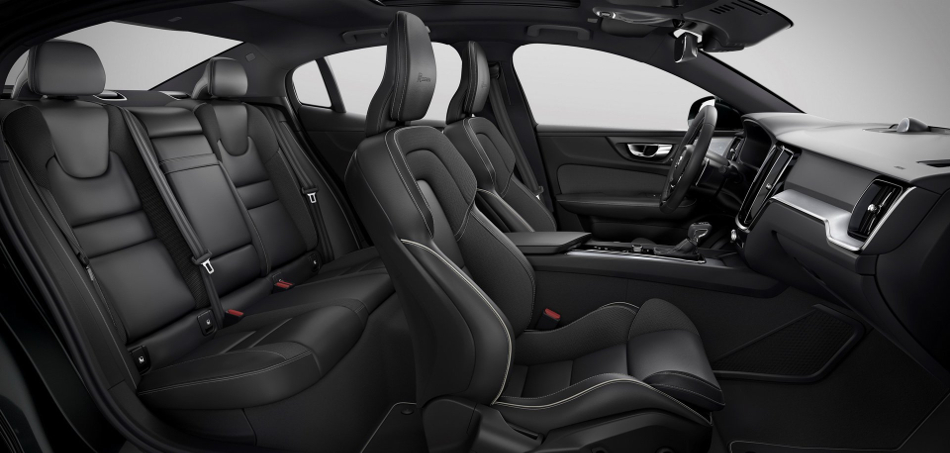 S60 habitáculo