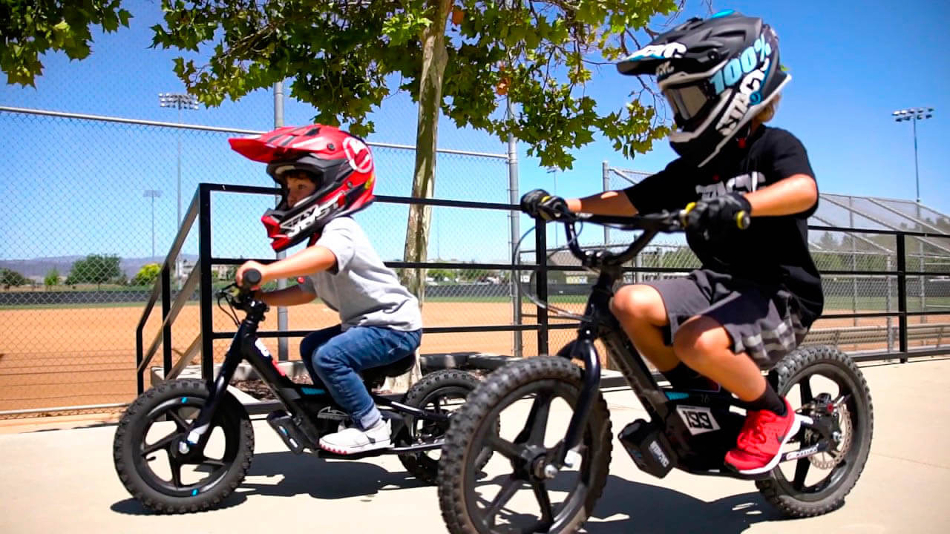 Niños en las eDrive 1