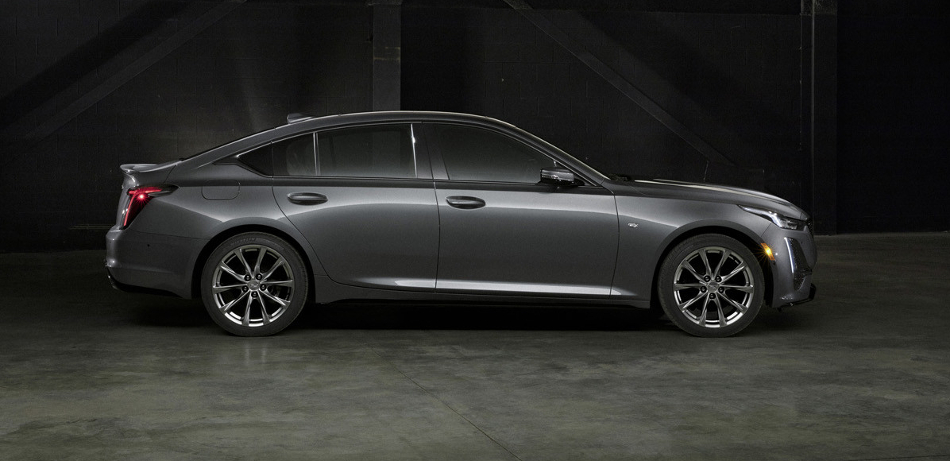 Cadillac CT5 lateral