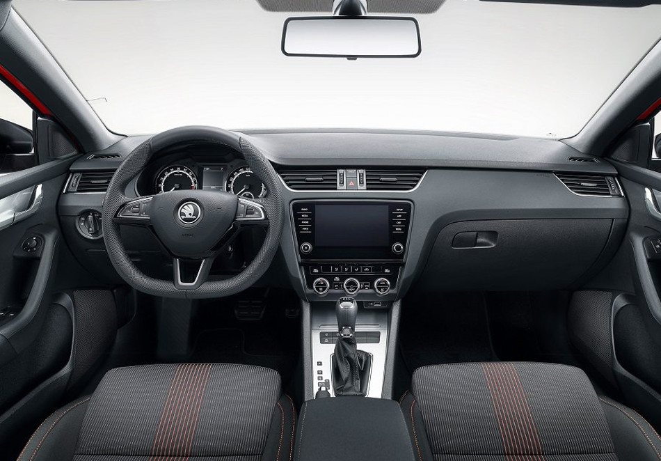 Skoda-6