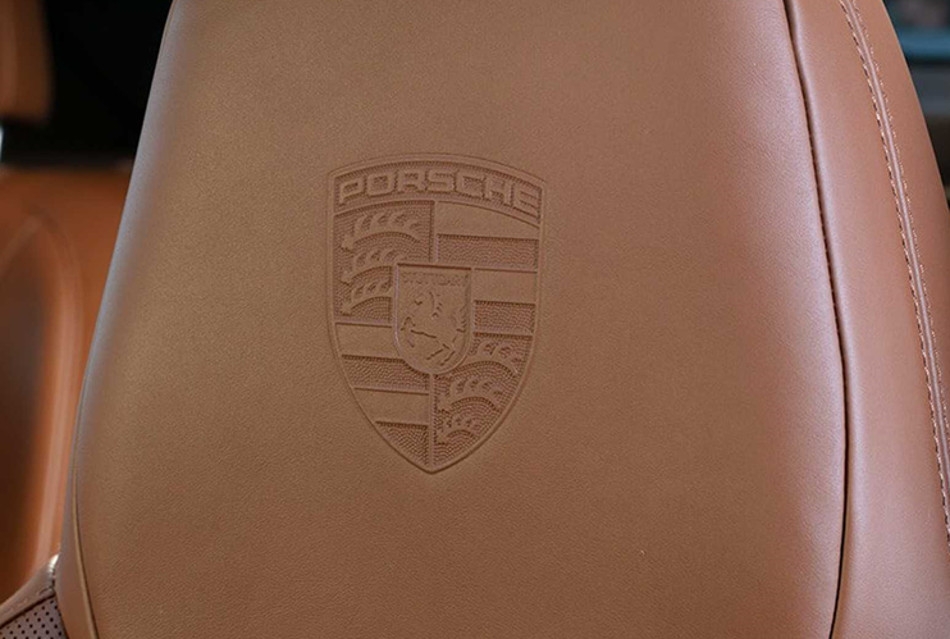 Porsche-3
