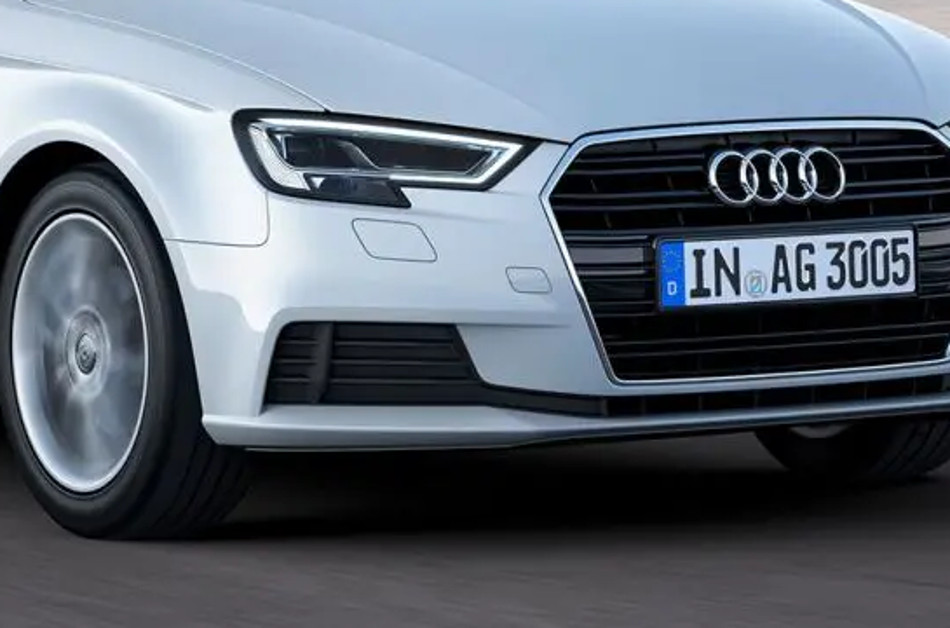 Audi-2