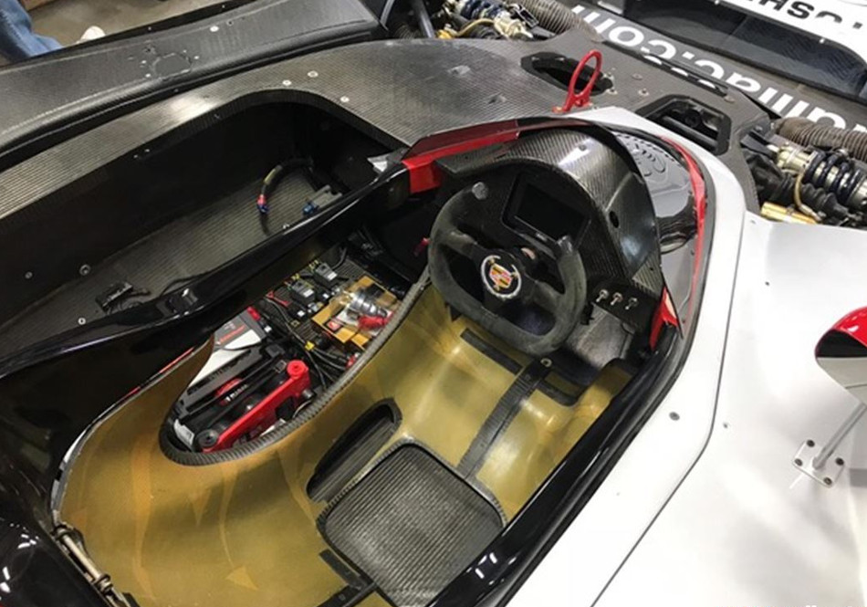 Cadillac-3