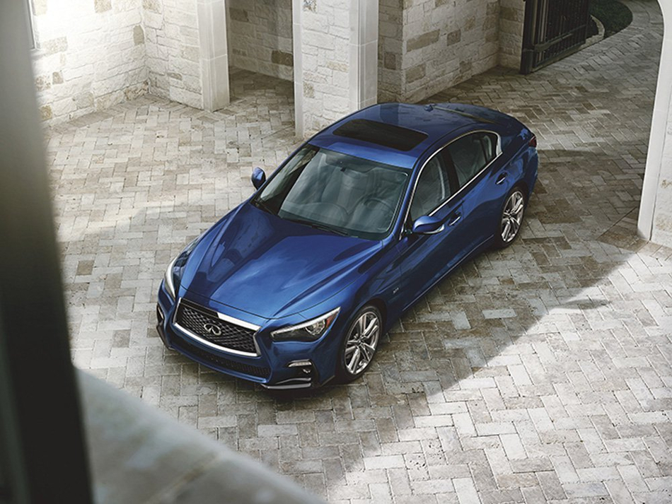 Infiniti Q50 Signature Edition