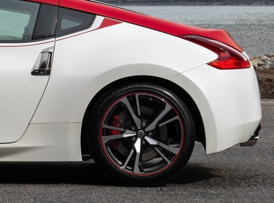 Nissan-2