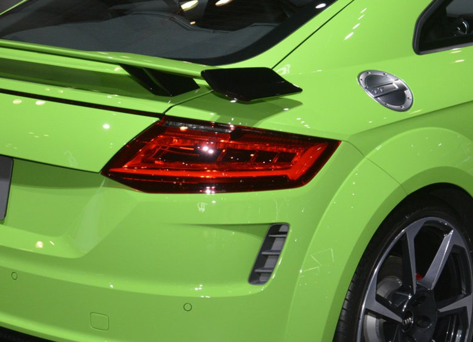 Audi-3