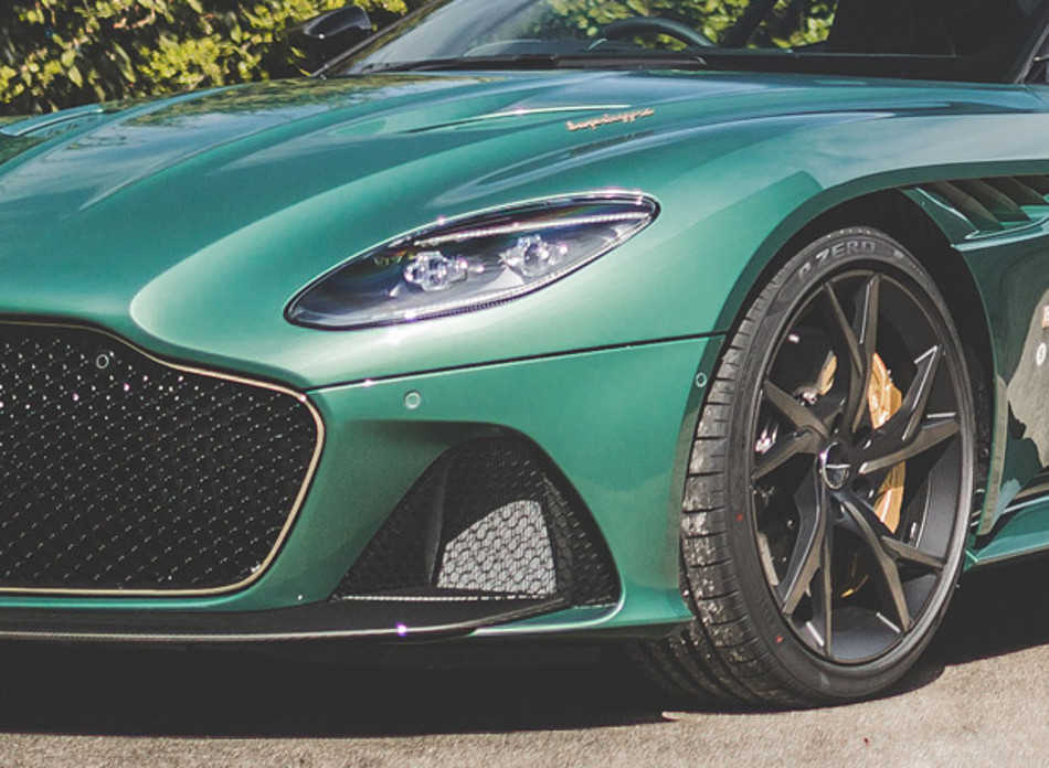 AstonMartin-1