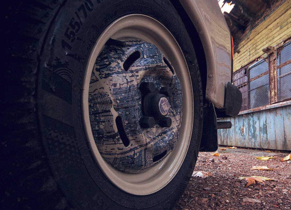 Trabant-6