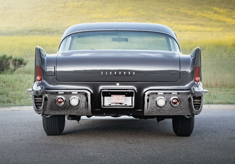 Cadillac-4