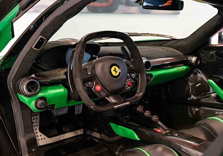 Ferrari-4