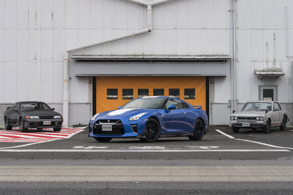 Nissan-3