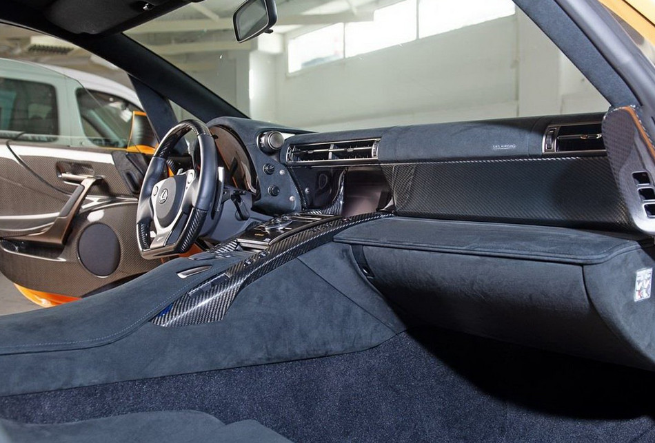 Lexus-5