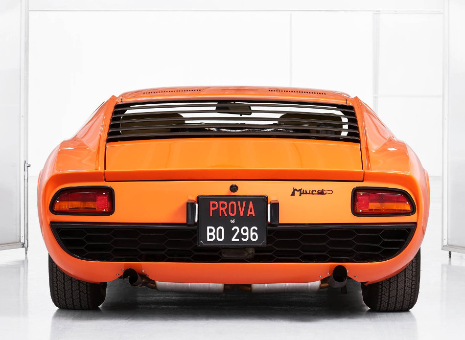 Lamborghini-5