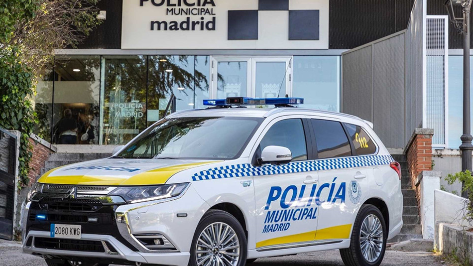 Policia-1