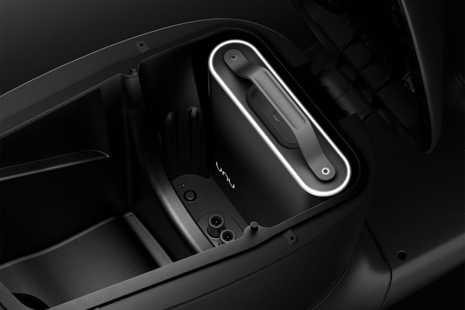 Scooter Unu 4
