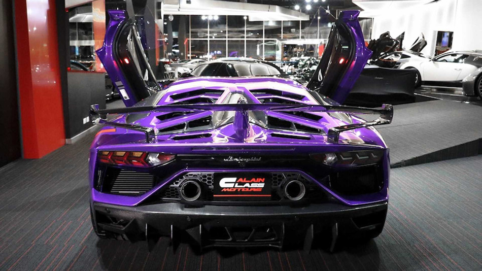 Lamborghini-3