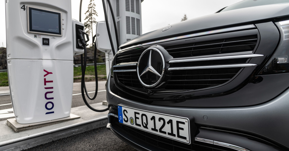 Mercedes-1