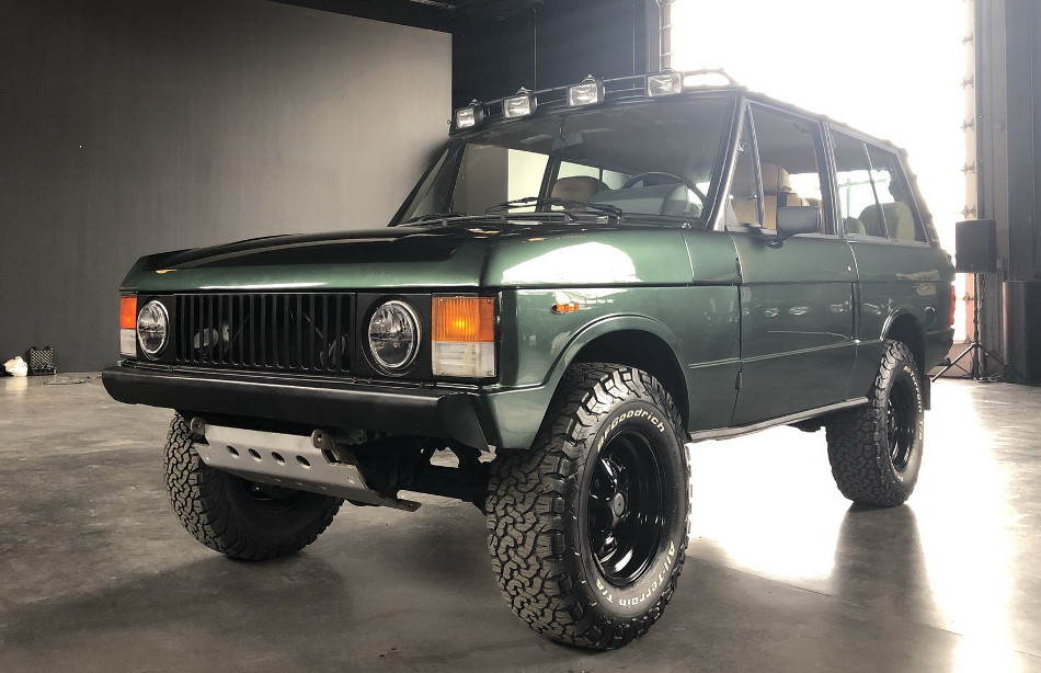 LandRover-1