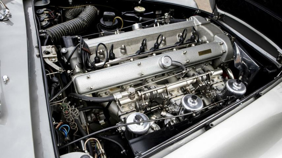 Aston-4