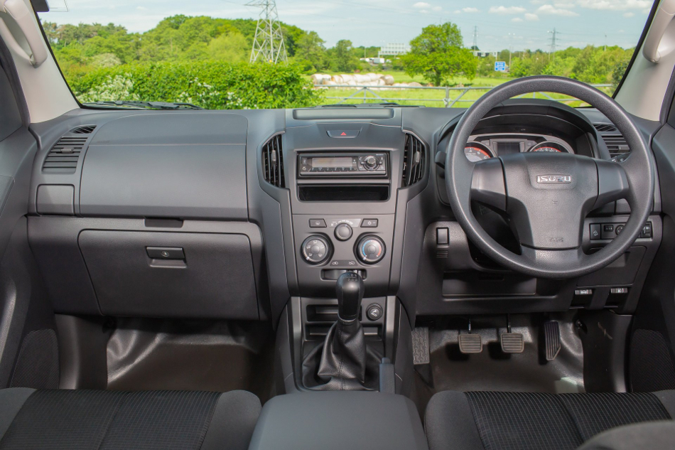 D-Max interior