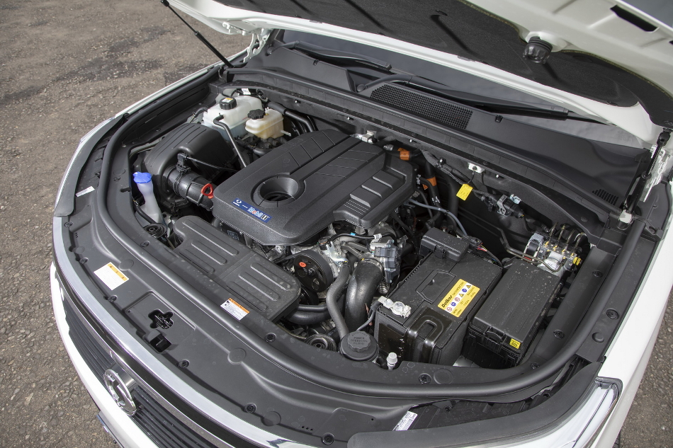 Rexton ICE motor