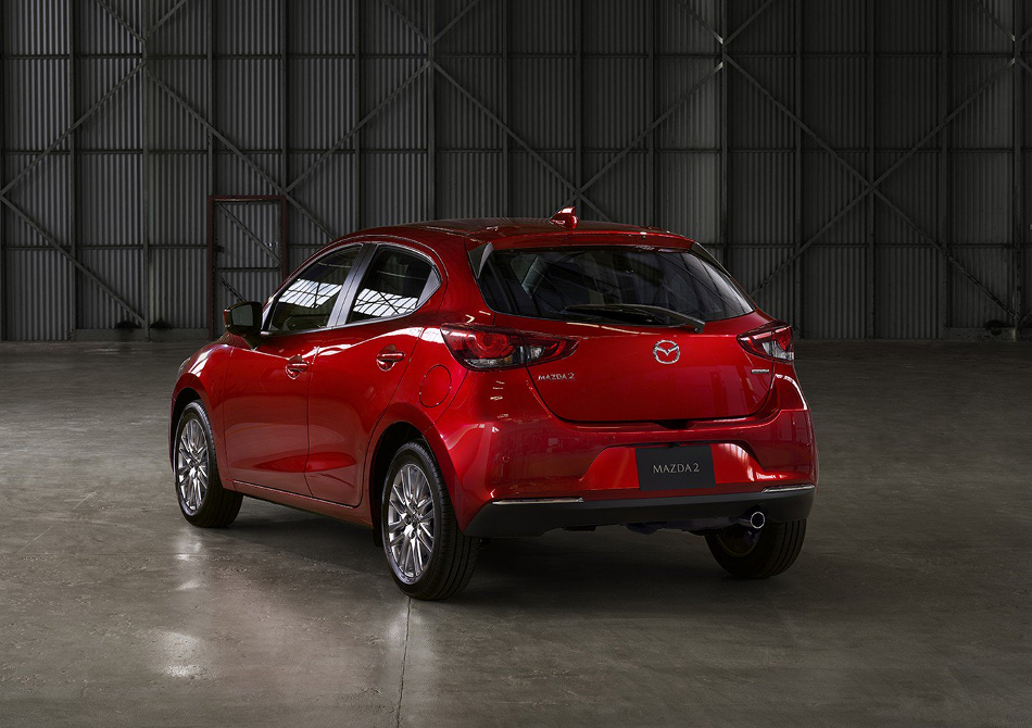 Mazda2 posterior