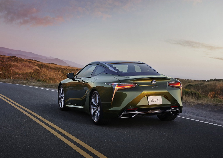 LC 500 foto posterior