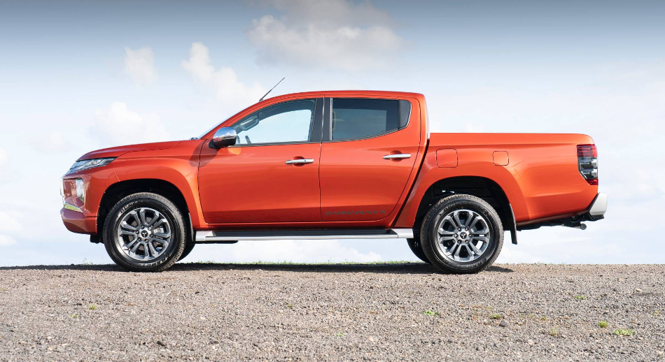 L200 lateral
