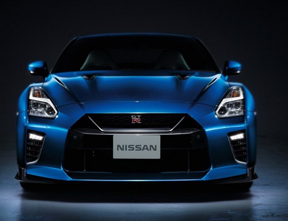 GT-R frontal