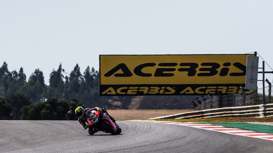 Imagen de la salida de la carrera del sábado en Portimao