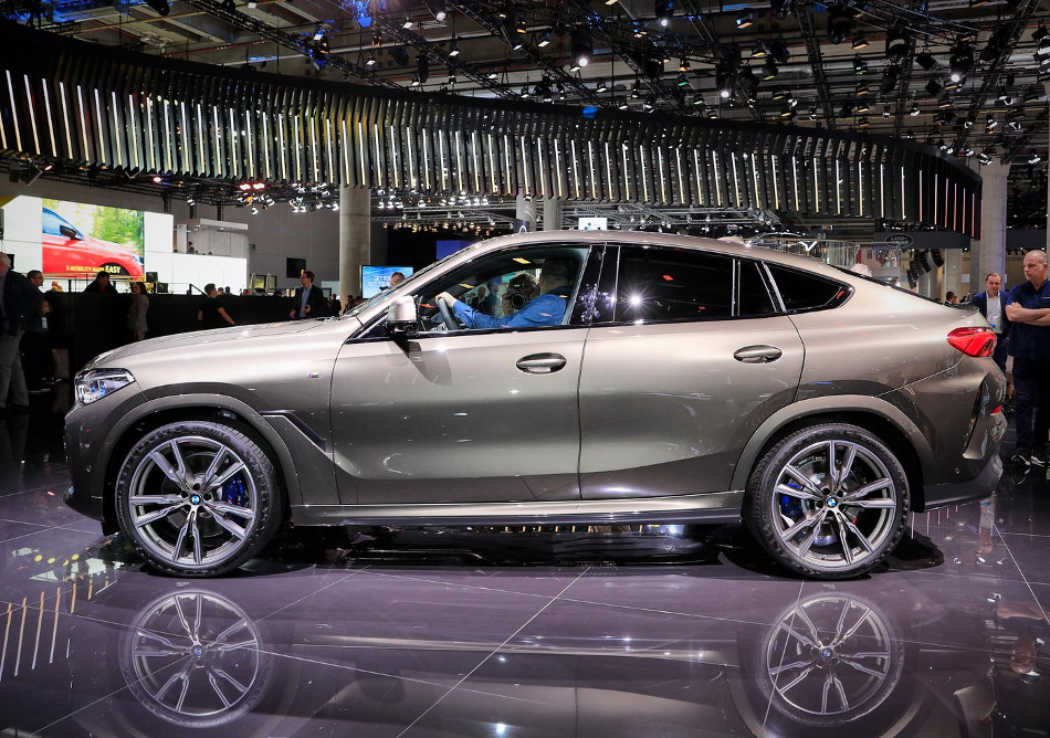 BMW-4