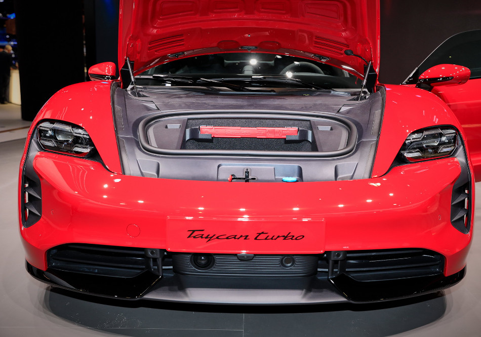 Porsche-2