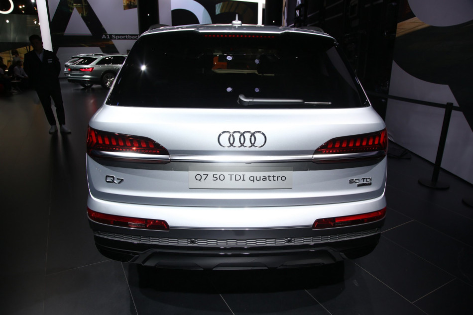 Audi Q7 facelifted