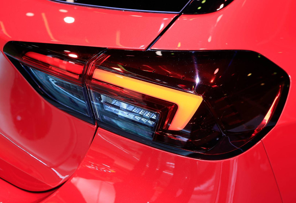 Corsa-2