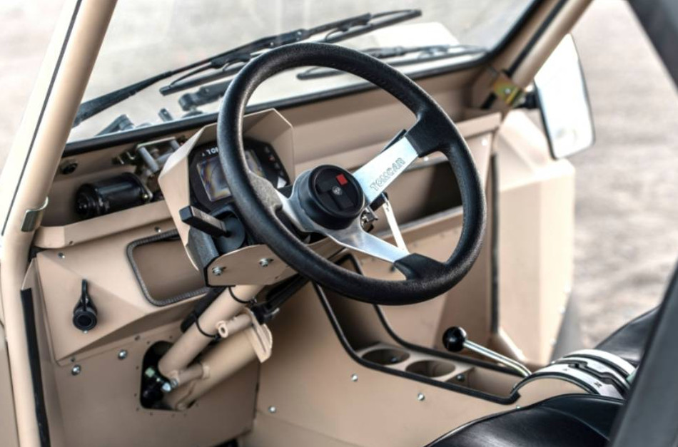 Tomcar-4