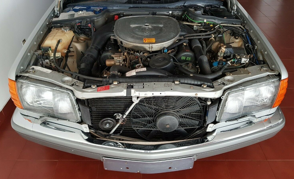Mercedes-2