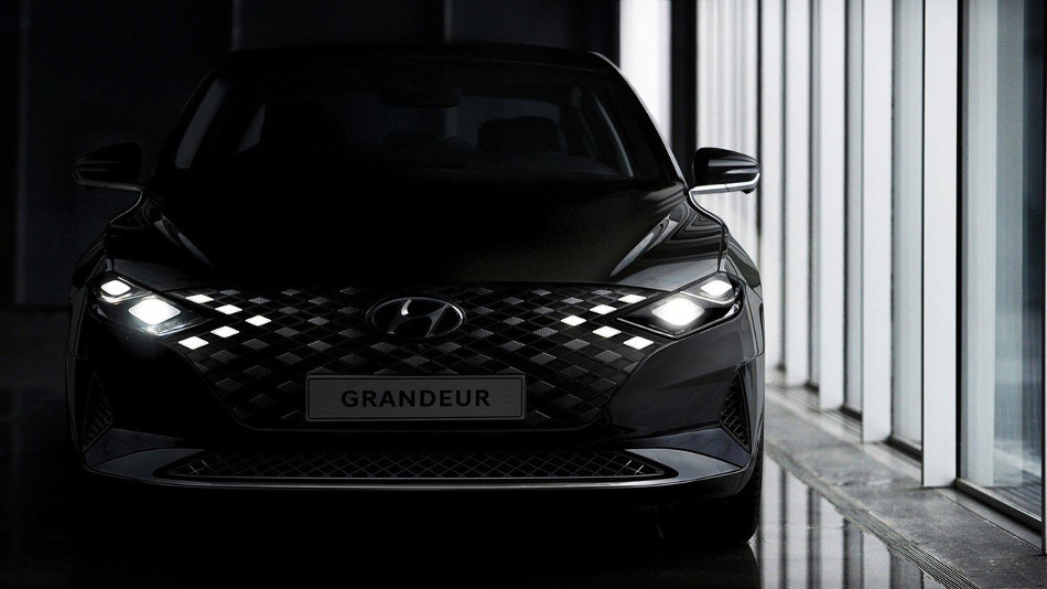 Grandeur-1