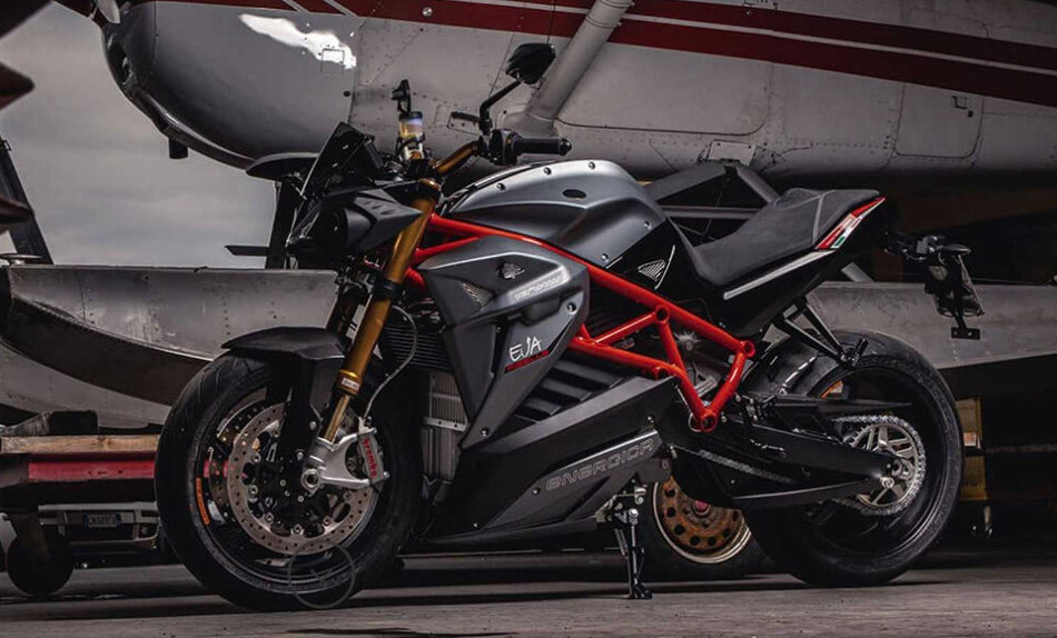 Energica-4