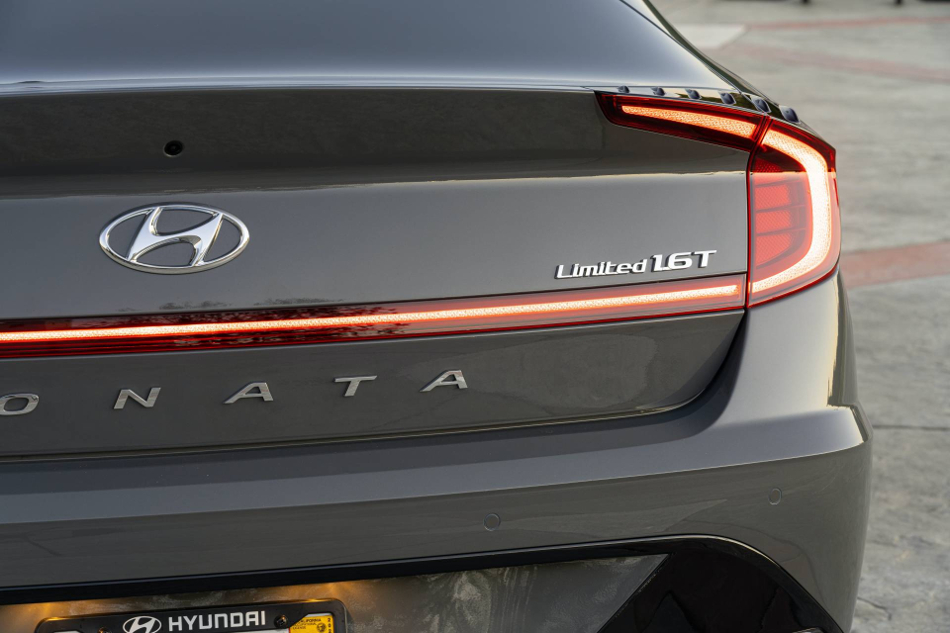 Sonata trasero