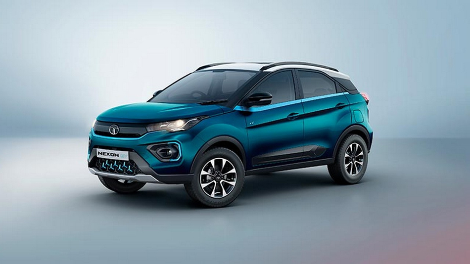 Tata Nexon EV lateral