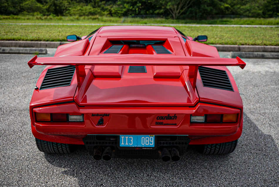 Lamborghini-2