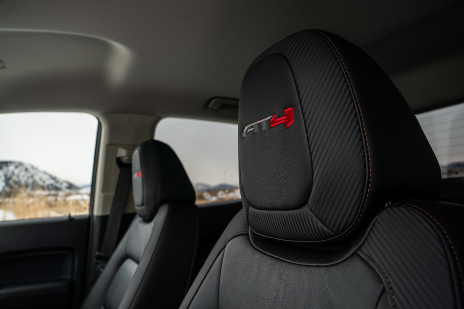 GMC Canyon AT4 interior