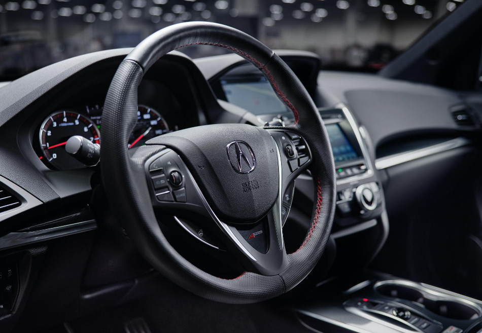 Acura-4