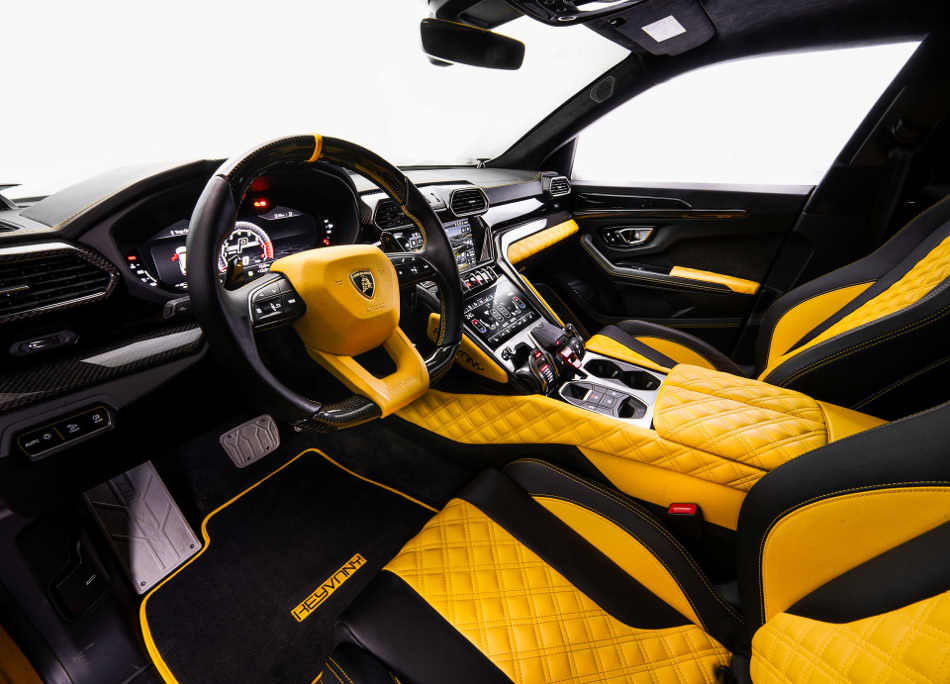 Urus Keyvany interior