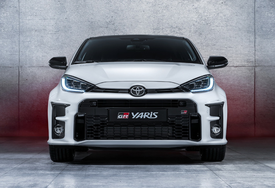Yaris-1